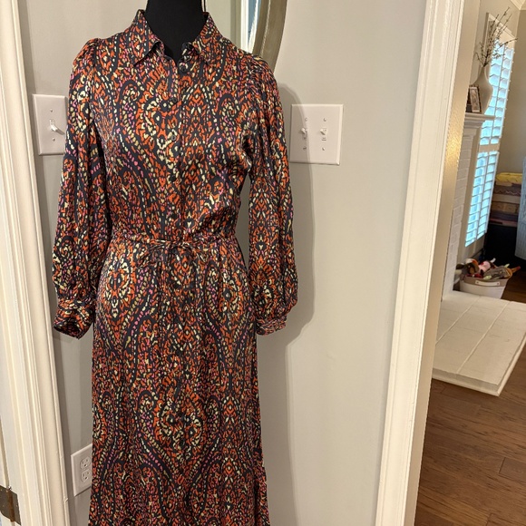 EsQualo DRESS LONG SATEEN REWILDING Size 4 NWT BEAUTIFUL!! - Picture 6 of 12